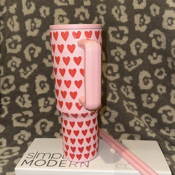Simple Modern TREK 40oz Tumbler❤️Valentine’s Day Collection❤️in Sweetheart ❤️New - Picture 9 of 17